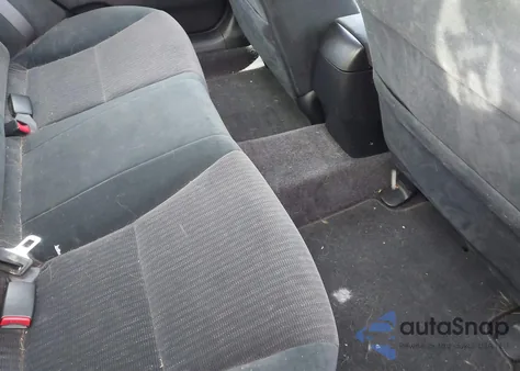 2004 Honda Accord 2.4 Lx from USA, damaged, VIN 1HGCM563X4A011895